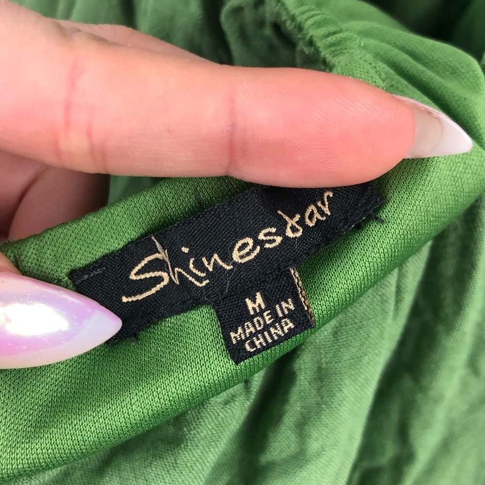 Shinestar Beautiful Green Open Back Dress - Picture 6 of 6